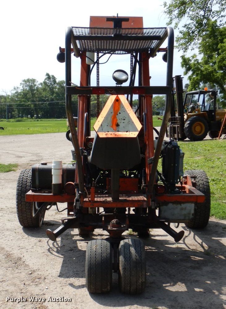 image for item DM2272 Spyder  forklift