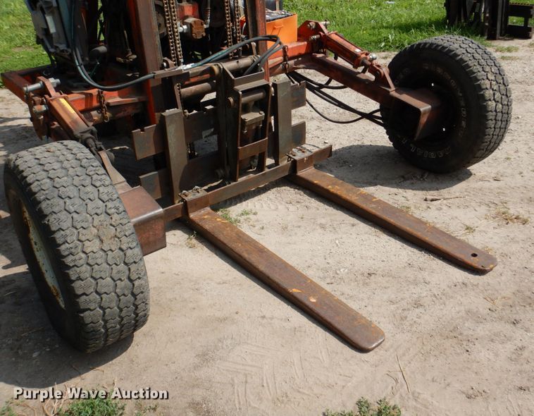 image for item DM2272 Spyder  forklift