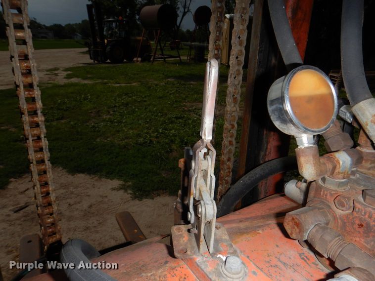 image for item DM2272 Spyder  forklift