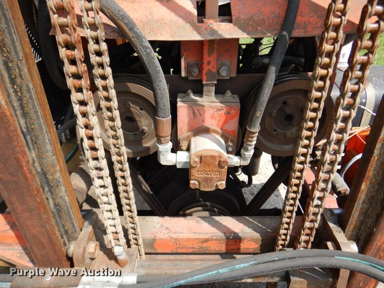 image for item DM2272 Spyder  forklift