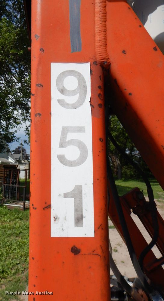 image for item DM2272 Spyder  forklift