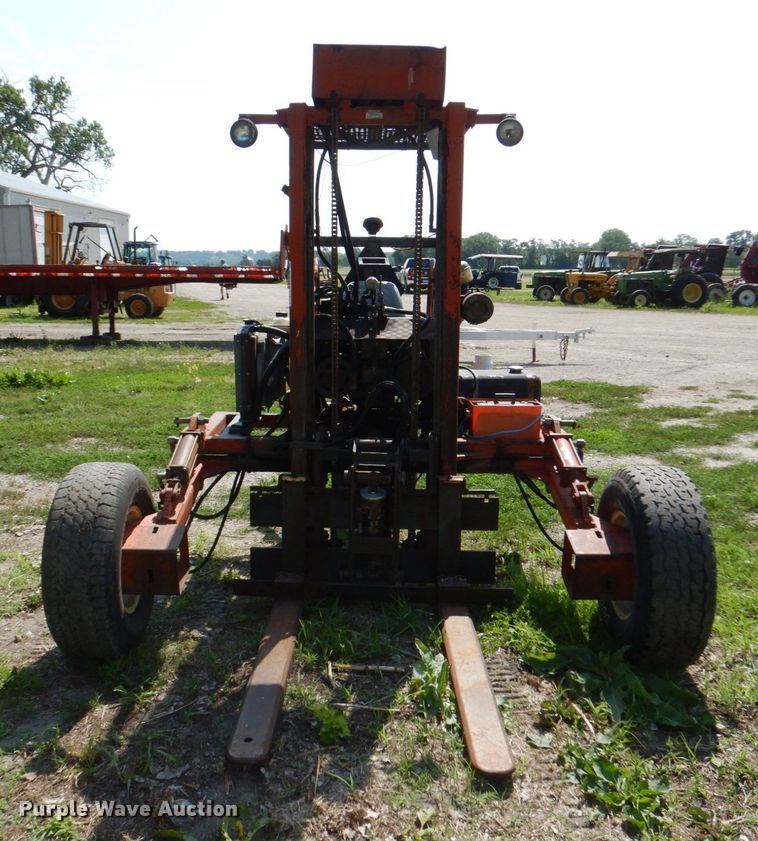 image for item DM2273 Spyder  forklift