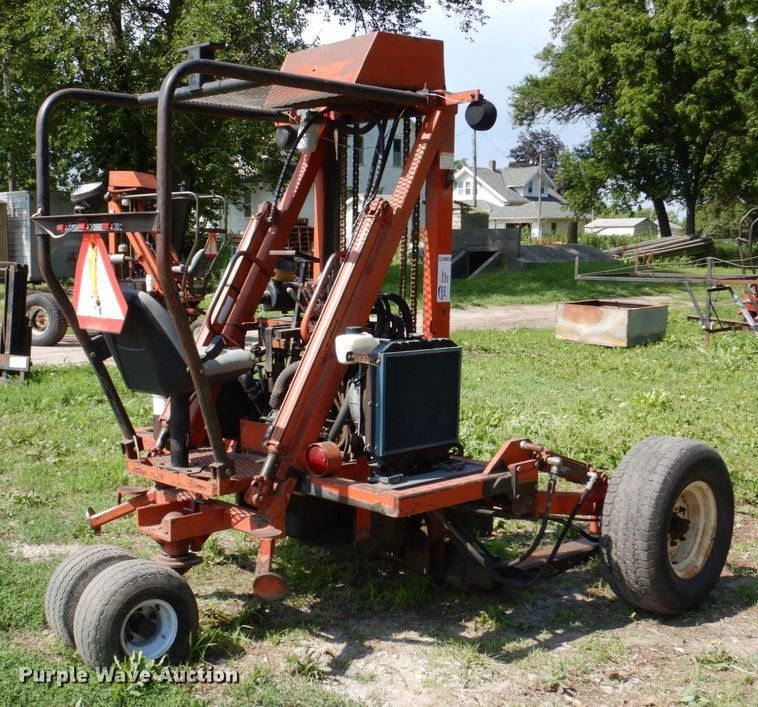 image for item DM2273 Spyder  forklift
