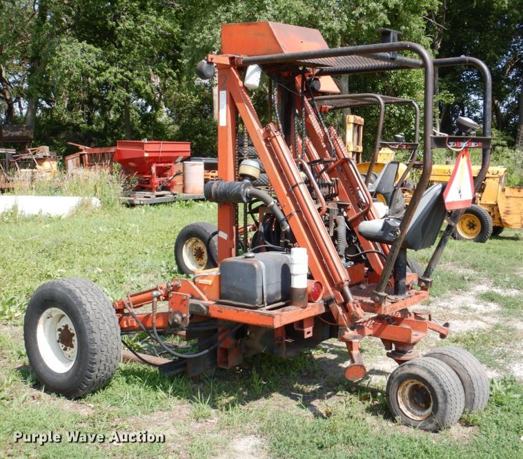 image for item DM2273 Spyder  forklift