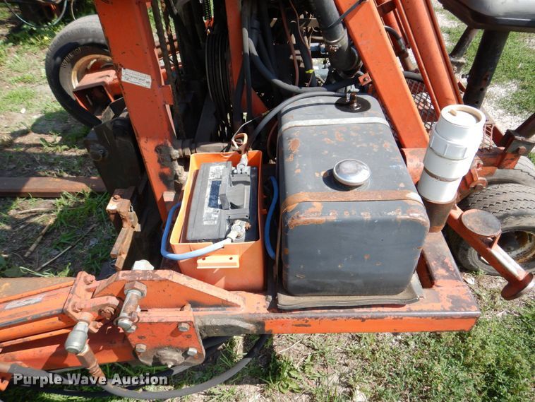 image for item DM2273 Spyder  forklift