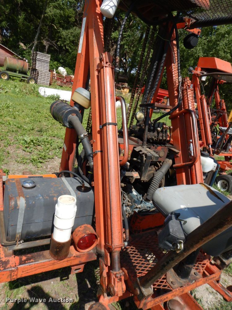 image for item DM2273 Spyder  forklift