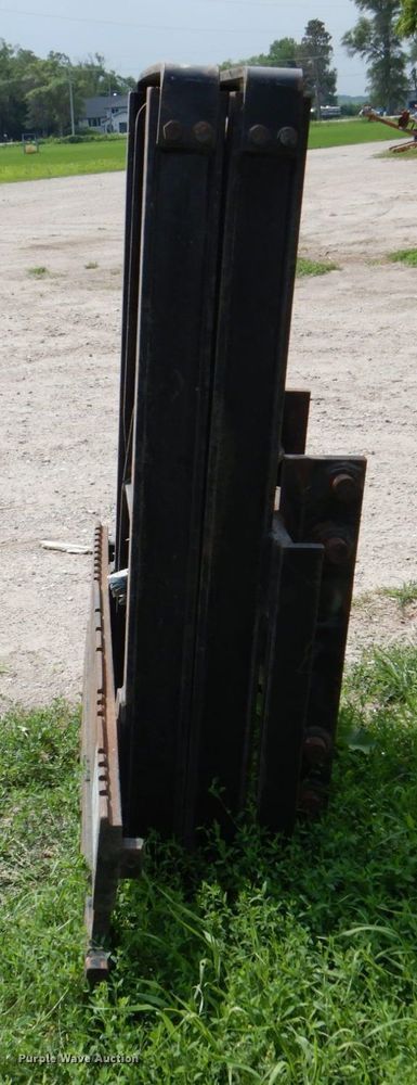 image for item DM2274 Spyder  scissor fork attachment