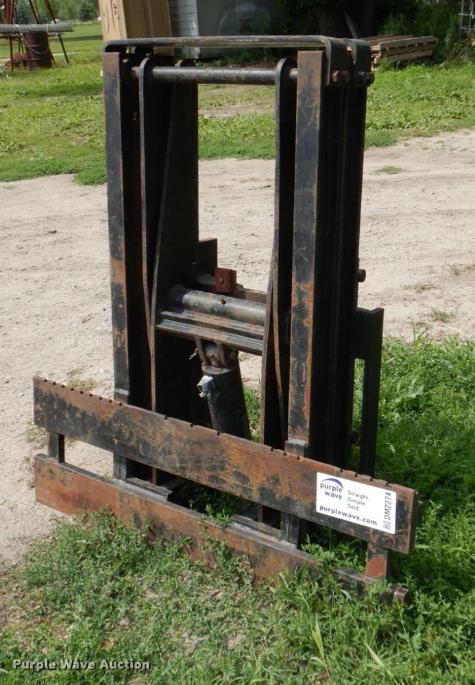 image for item DM2274 Spyder  scissor fork attachment