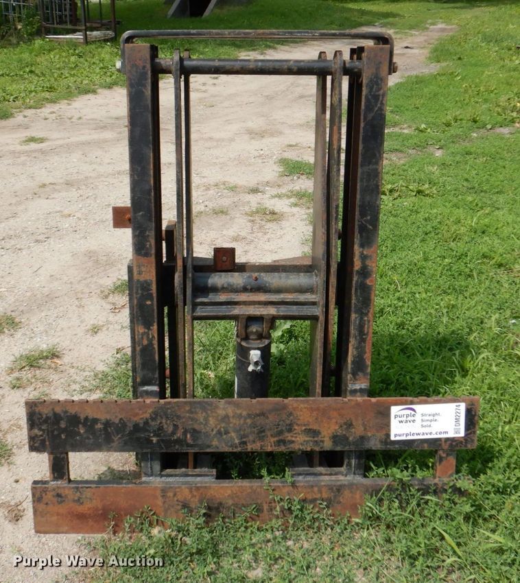 image for item DM2274 Spyder  scissor fork attachment