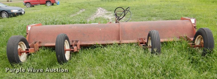 image for item DM2275 International Harvester  shredder