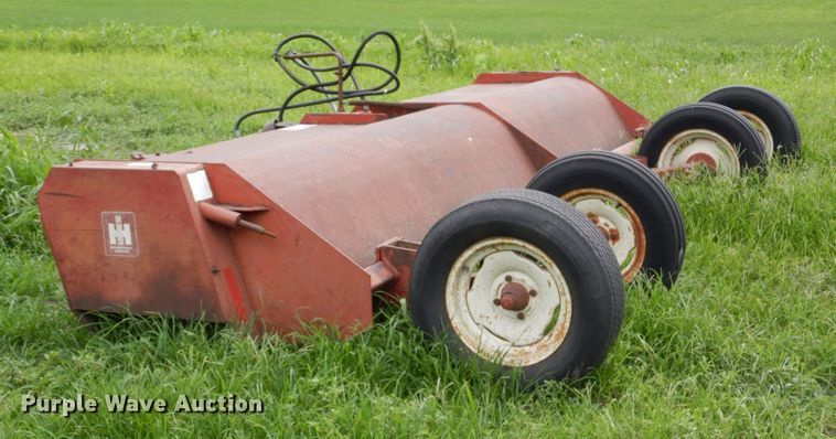 image for item DM2275 International Harvester  shredder