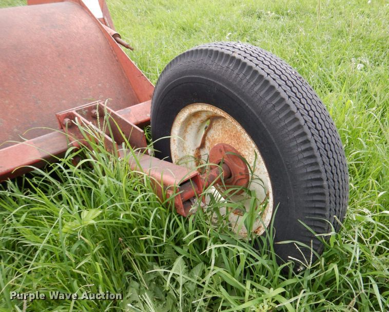 image for item DM2275 International Harvester  shredder