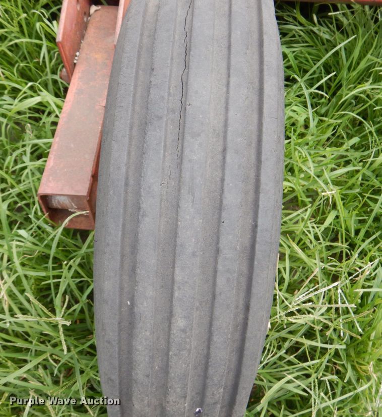 image for item DM2275 International Harvester  shredder