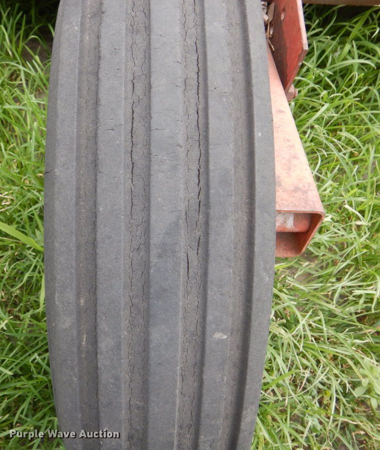 image for item DM2275 International Harvester  shredder