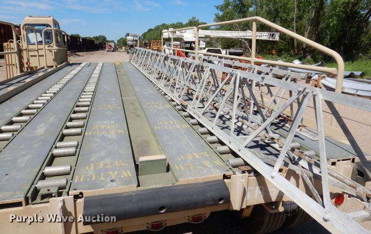 image for item DM2299 Aircraft cargo loader