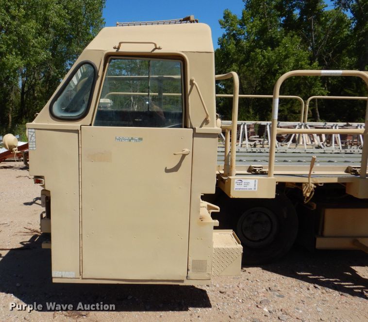 image for item DM2299 Aircraft cargo loader