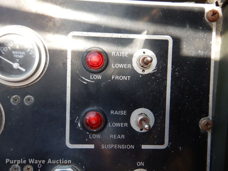 image for item DM2299 Aircraft cargo loader