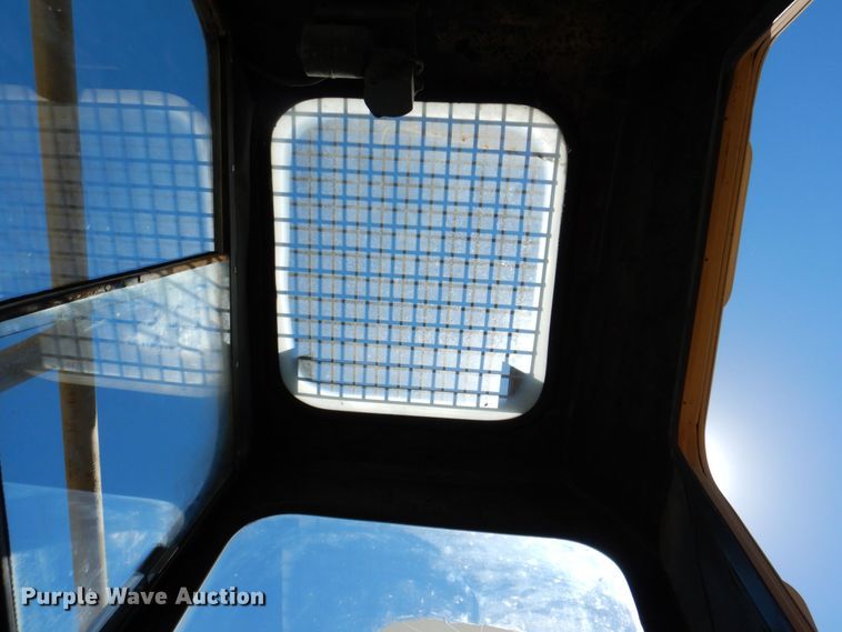 image for item DM2299 Aircraft cargo loader