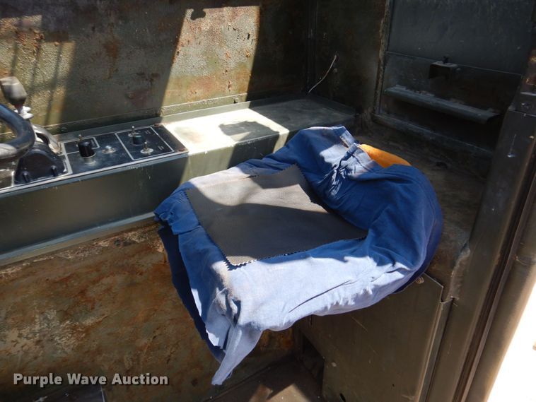 image for item DM2299 Aircraft cargo loader