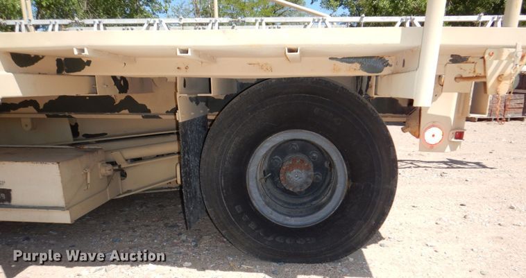 image for item DM2299 Aircraft cargo loader