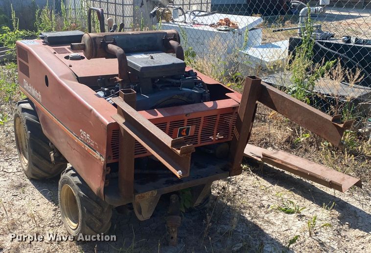 image for item DM4207 Ditch Witch 255SX  cable plow