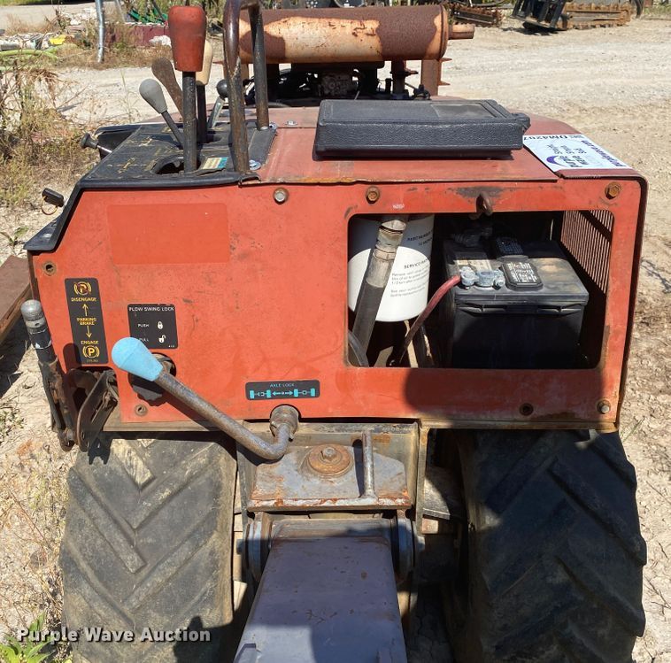 image for item DM4207 Ditch Witch 255SX  cable plow