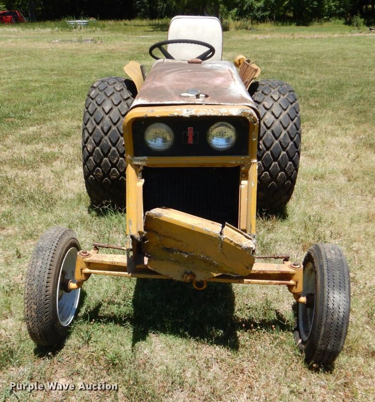 image for item DM4226 International 154 Cub Lo-Boy  lawn mower