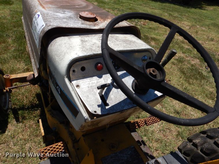 image for item DM4226 International 154 Cub Lo-Boy  lawn mower