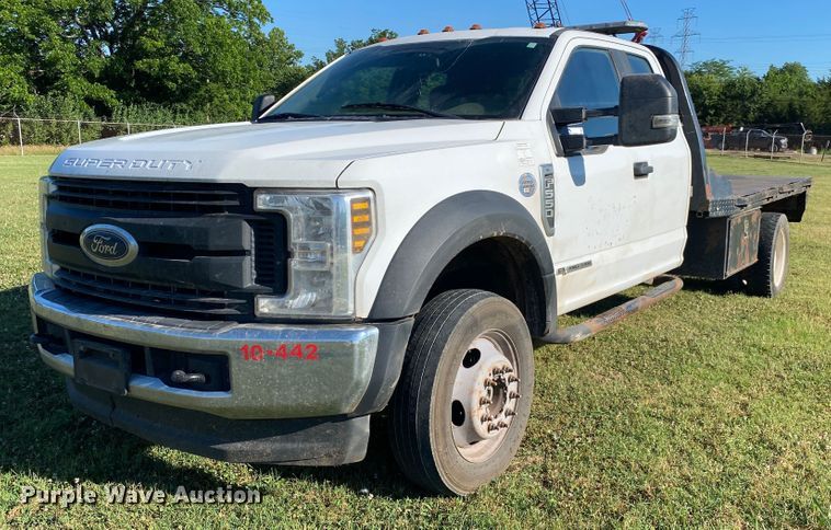 image for item DM4229 2018 Ford F550  SuperCab flatbed truck
