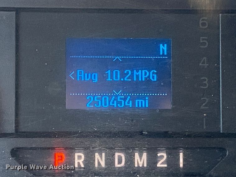 image for item DM4229 2018 Ford F550  SuperCab flatbed truck