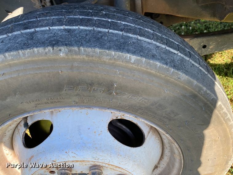 image for item DM4229 2018 Ford F550  SuperCab flatbed truck