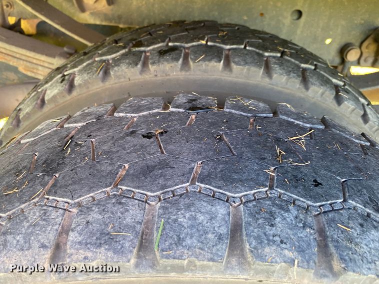 image for item DM4229 2018 Ford F550  SuperCab flatbed truck