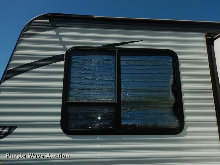 image for item DN1606 2016 Keystone Hideout  camper