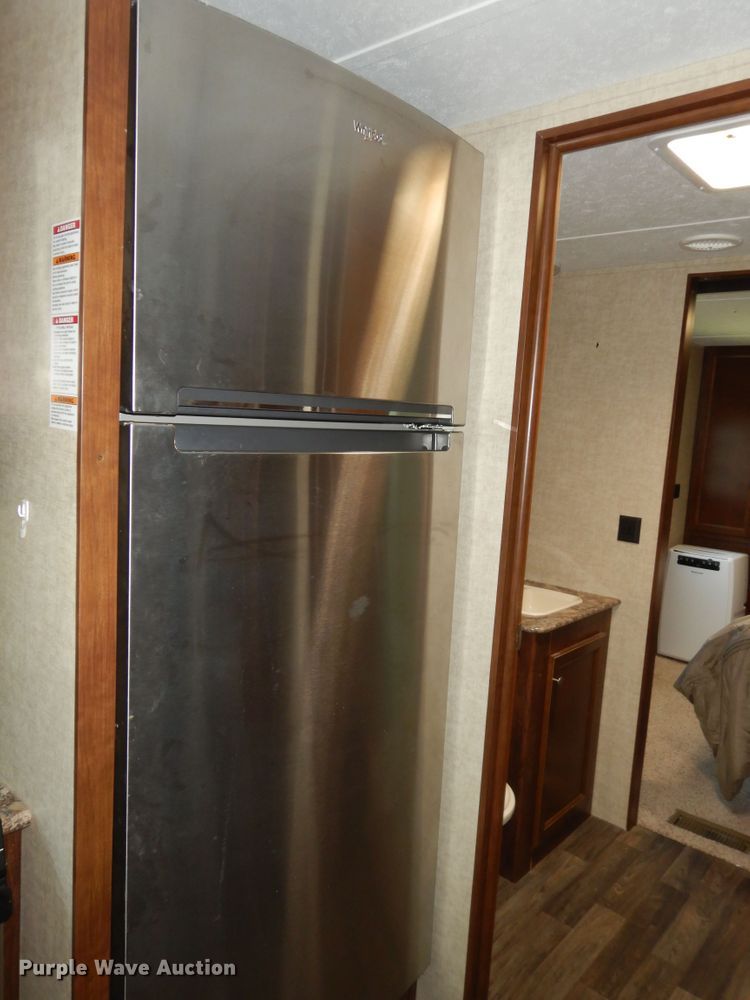 image for item DN1606 2016 Keystone Hideout  camper