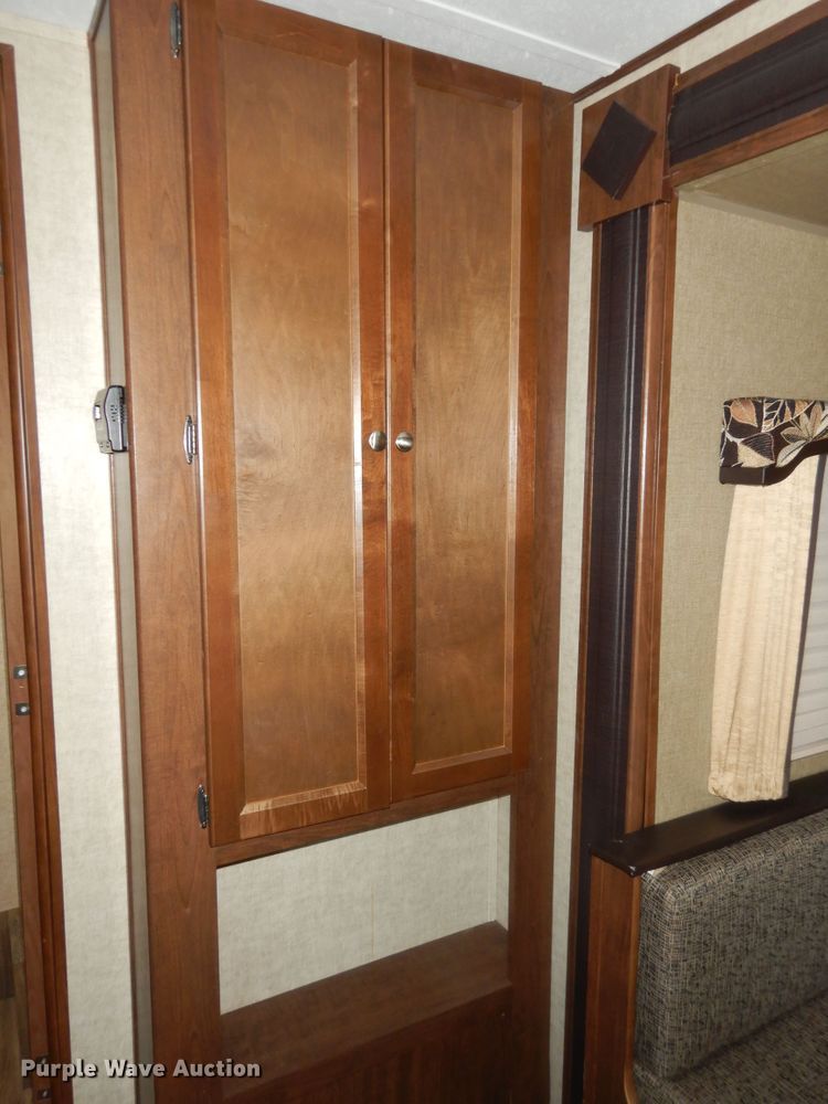 image for item DN1606 2016 Keystone Hideout  camper