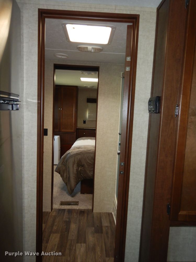 image for item DN1606 2016 Keystone Hideout  camper