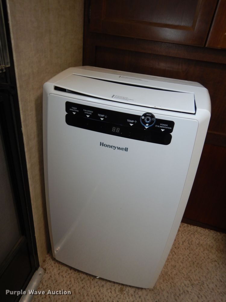 image for item DN1606 2016 Keystone Hideout  camper