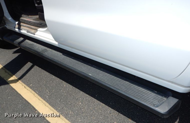 image for item DN1649 2014 Chevrolet Silverado 1500  Crew Cab pickup truck