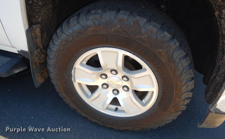 image for item DN1649 2014 Chevrolet Silverado 1500  Crew Cab pickup truck