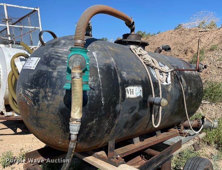 image for item DN4994 1947 Superior MFG  vacuum tank