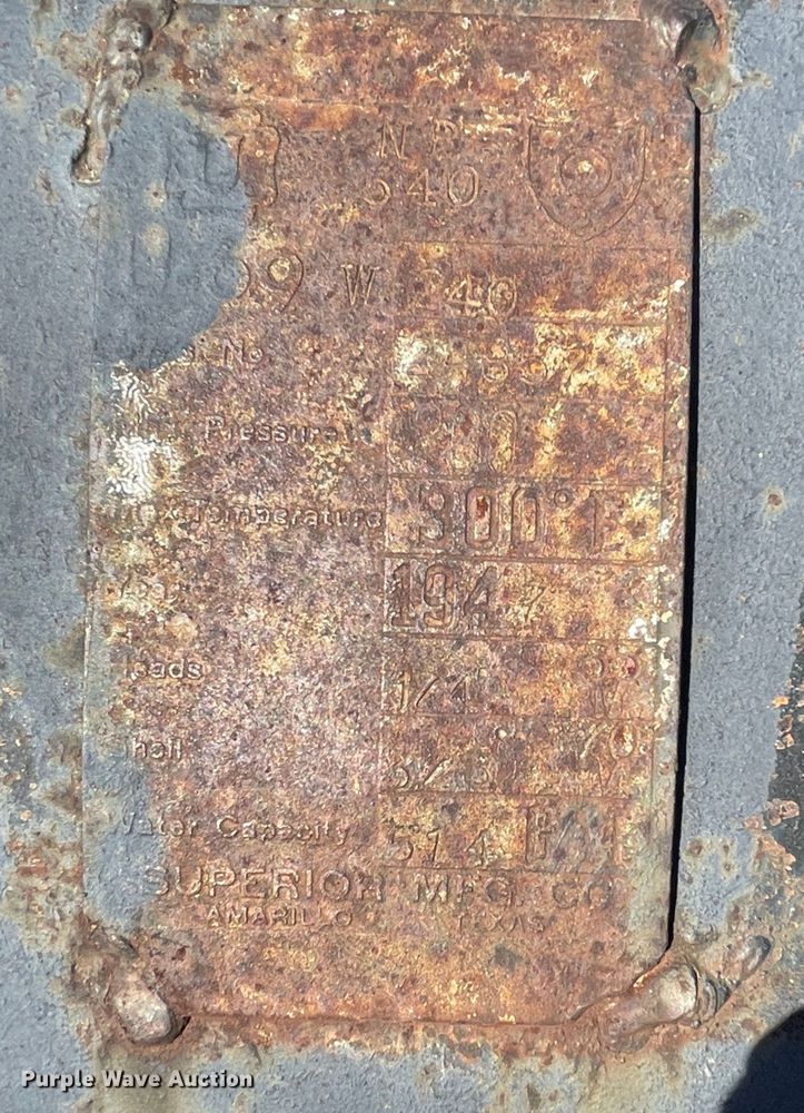 image for item DN4994 1947 Superior MFG  vacuum tank