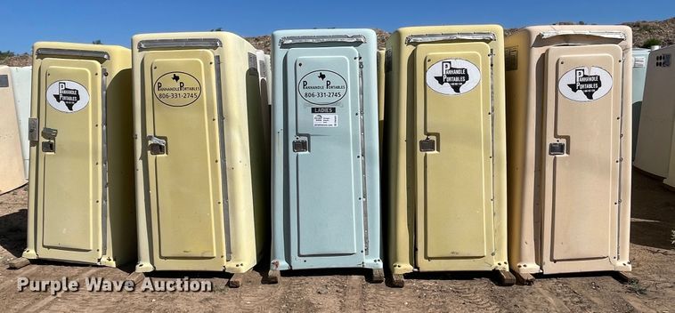 image for item DN4997 (25) portable restrooms