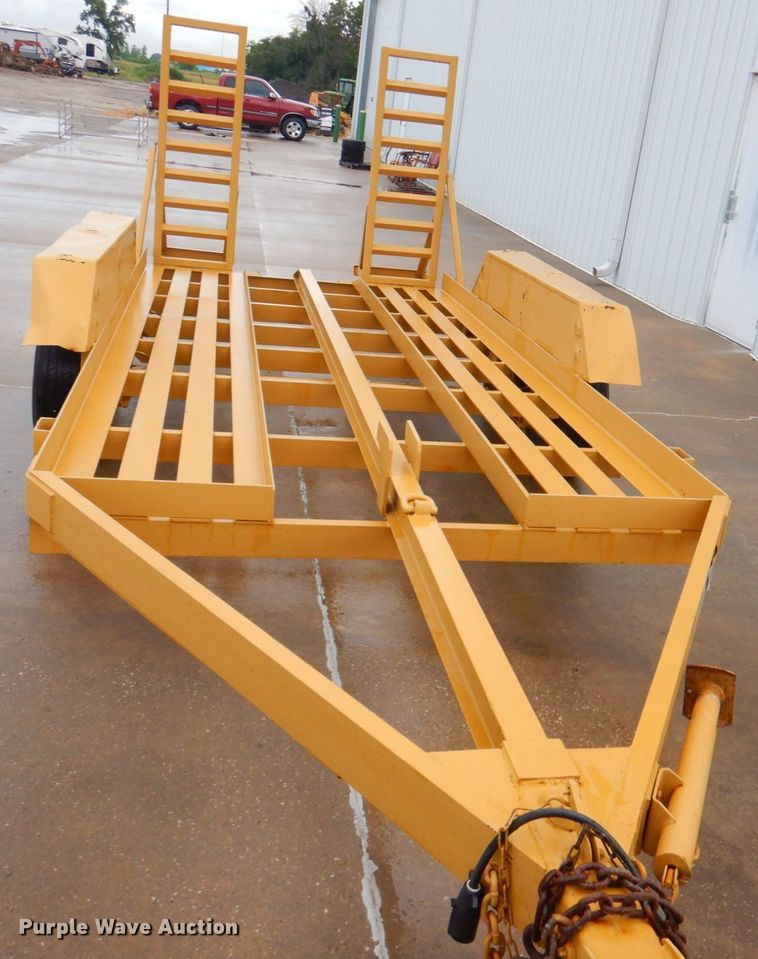 image for item DP4331 1986 JFW  equipment trailer