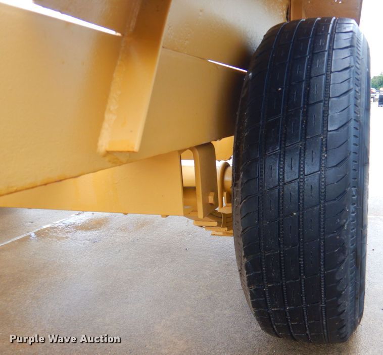 image for item DP4331 1986 JFW  equipment trailer