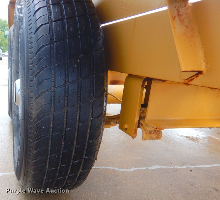 image for item DP4331 1986 JFW  equipment trailer