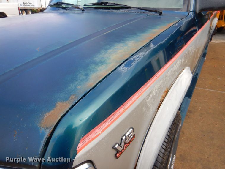 image for item DP4333 1995 Dodge Dakota  Club Cab pickup truck