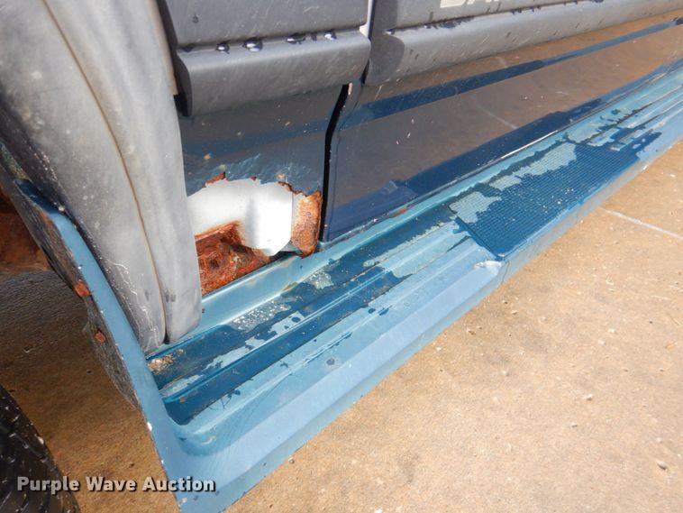 image for item DP4333 1995 Dodge Dakota  Club Cab pickup truck