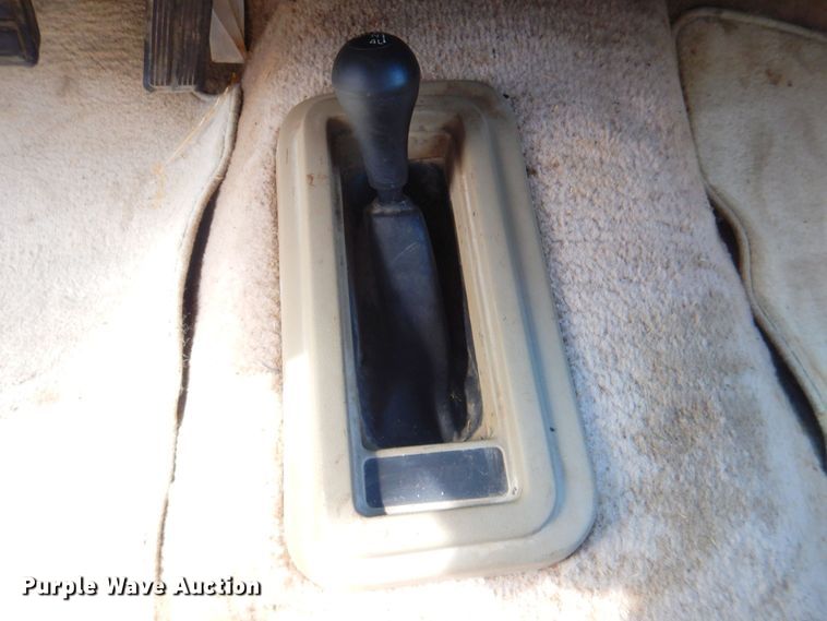 image for item DP4333 1995 Dodge Dakota  Club Cab pickup truck