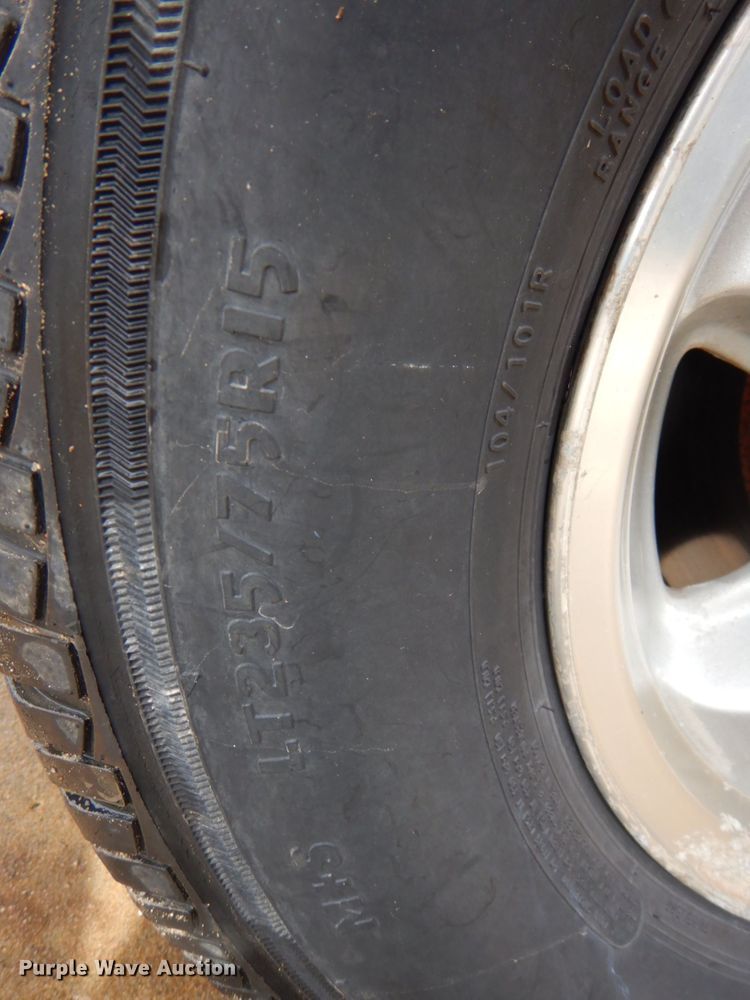 image for item DP4333 1995 Dodge Dakota  Club Cab pickup truck