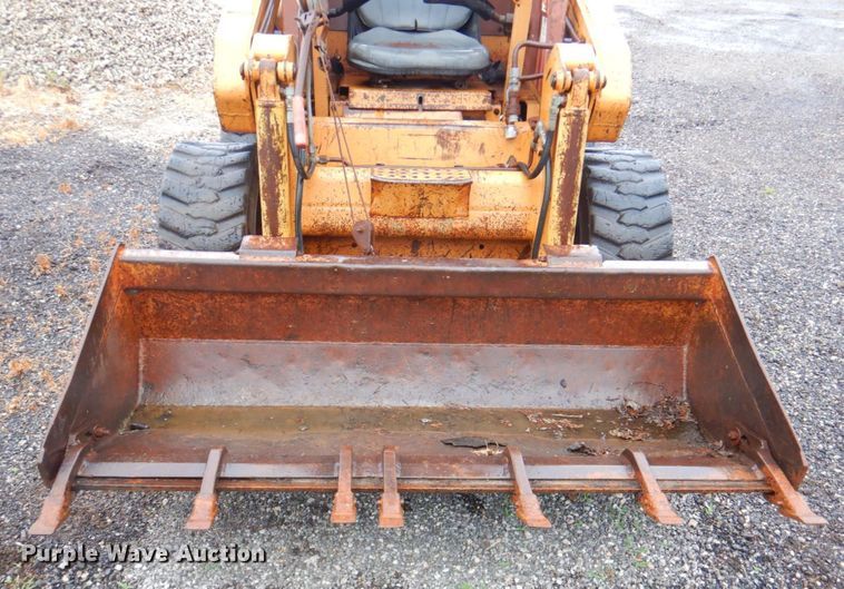 image for item DP4334 1989 Case 1835C  skid steer loader